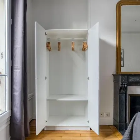 Eiffel Tower / Tour Eiffel * Paris